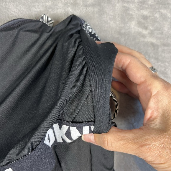 DKNY Bandeau  One Piece Swim Suit Women's XXL Black White Geo Print - Picture 14 of 15